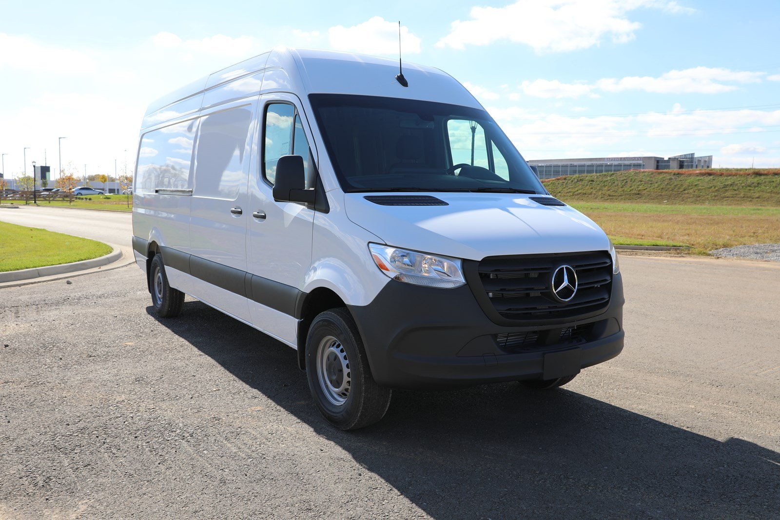 New 2019 Mercedes Benz Sprinter Cargo Van 144 Wb Sr Rwd Full Size Cargo Van
