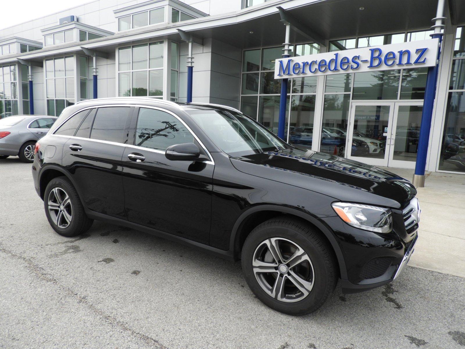 Certified Pre Owned 2016 Mercedes Benz Glc 300 Awd 4matic